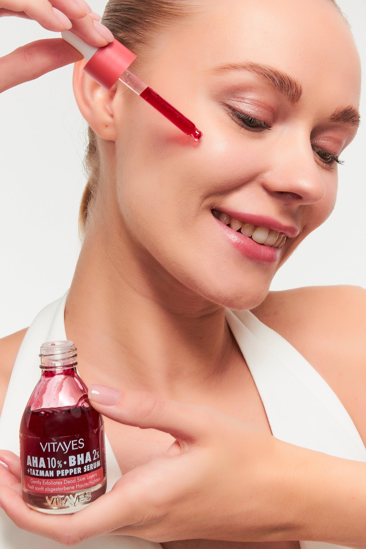 Sivilce Akne Lekeleri Karşıtı Gözenek Sıkılaştırıcı Yenileme Etkili Vitayes Aha & Bha Peeling Serum